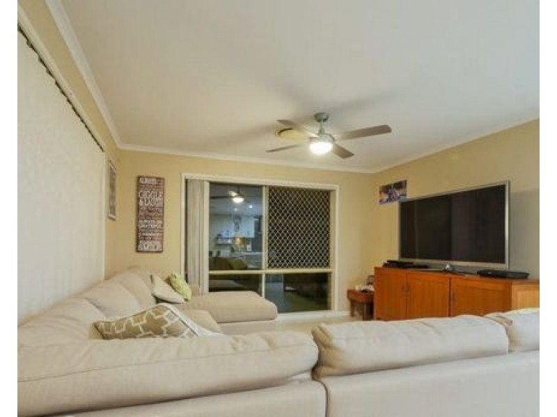 7 Oakview Street, Parkinson QLD 4115