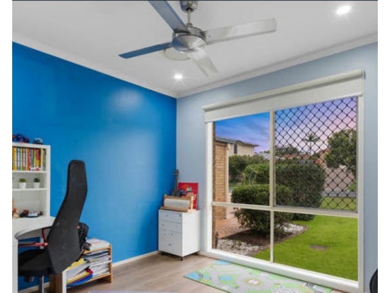 7 Oakview Street, Parkinson QLD 4115