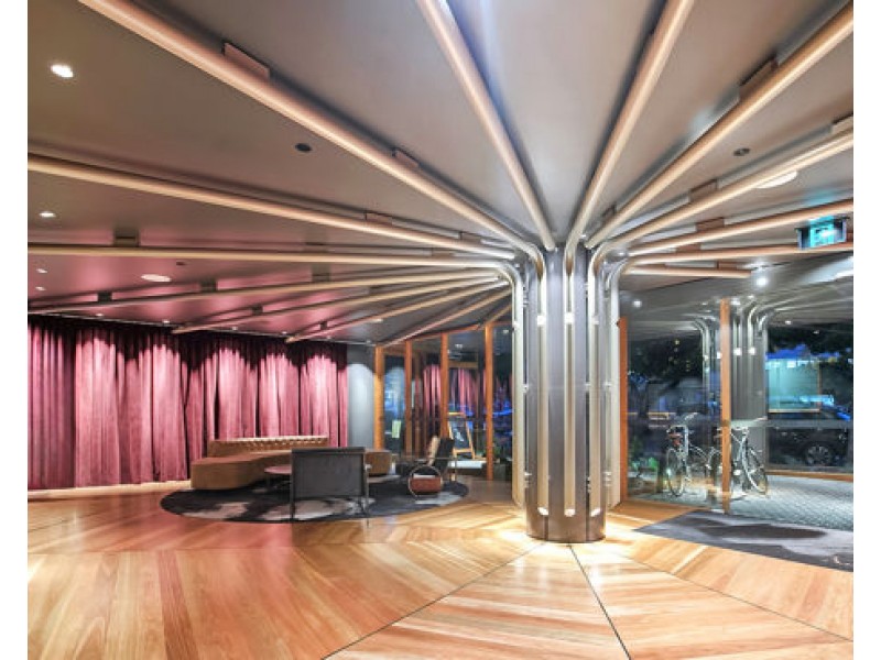 1808/62 Logan Road, Woolloongabba QLD 4102