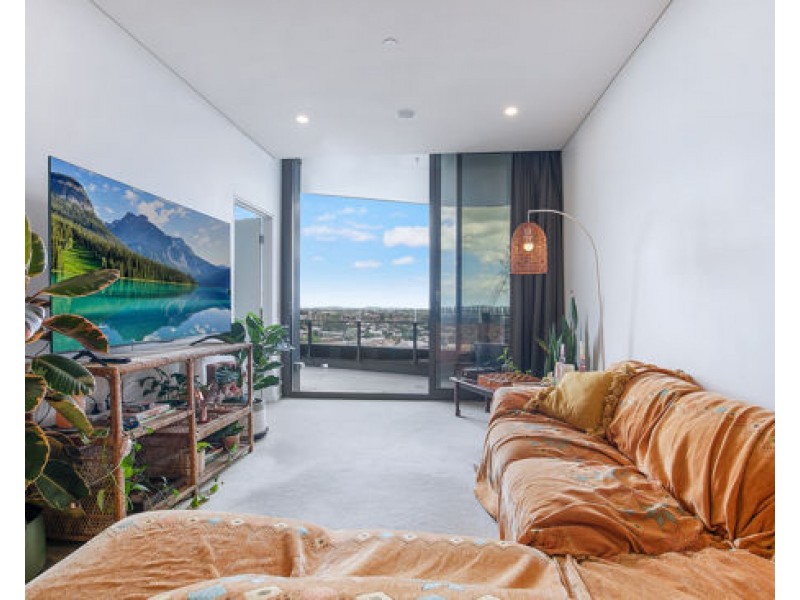 1808/62 Logan Road, Woolloongabba QLD 4102