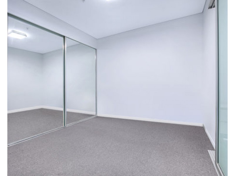 1808/62 Logan Road, Woolloongabba QLD 4102