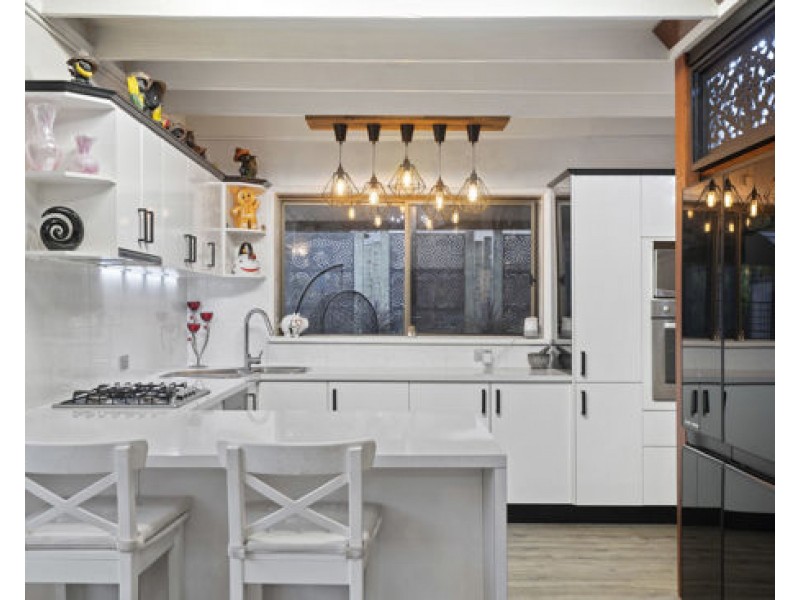 21 Holder Street, Wishart QLD 4122