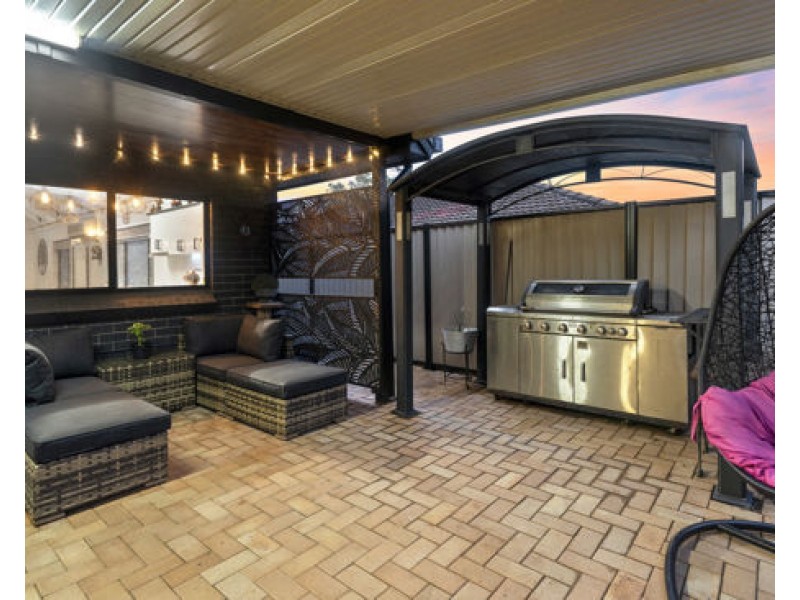 21 Holder Street, Wishart QLD 4122