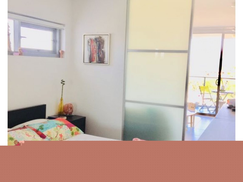 804/17 BATH STREET, Labrador QLD 4215