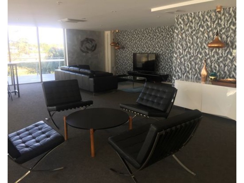 804/17 BATH STREET, Labrador QLD 4215