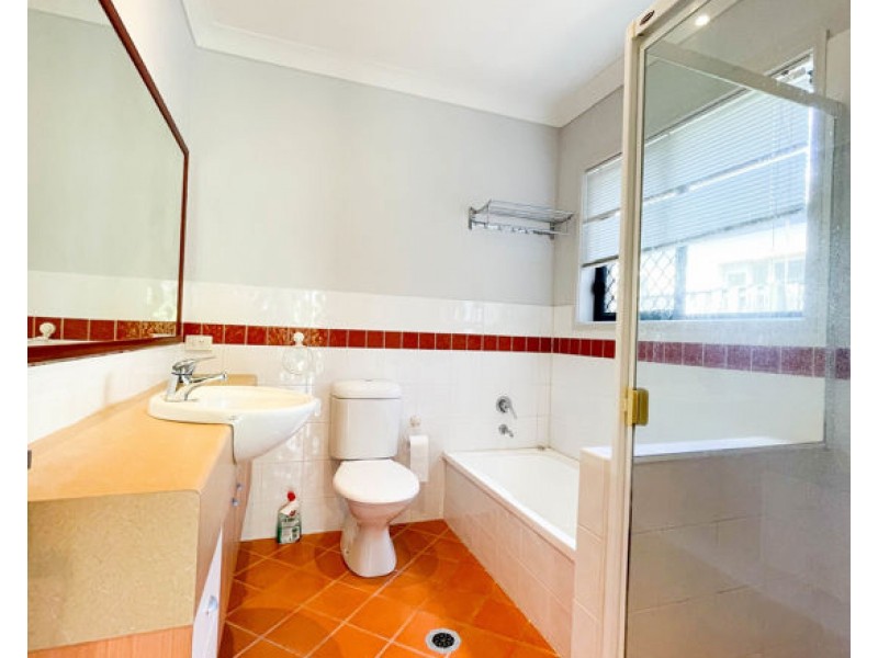 84 NARDOO STREET, Robina QLD 4226