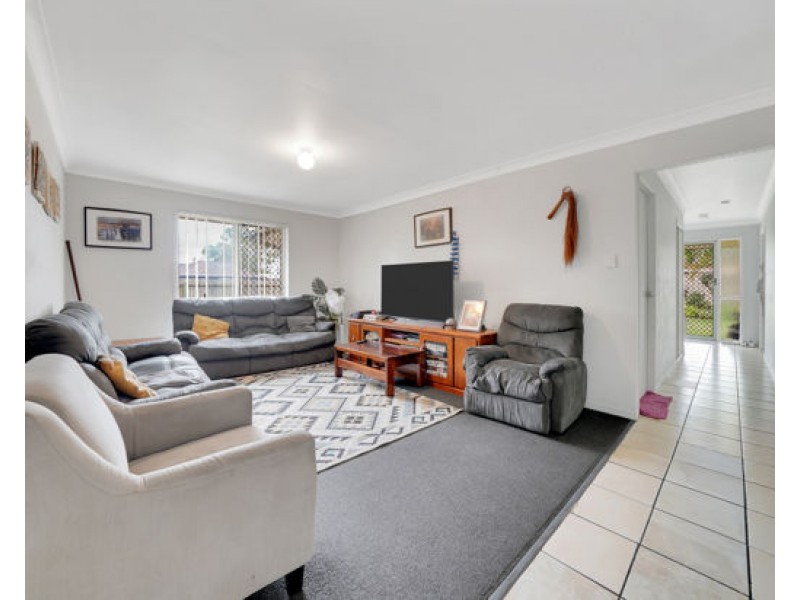 13 Daintree Place, Redbank QLD 4301