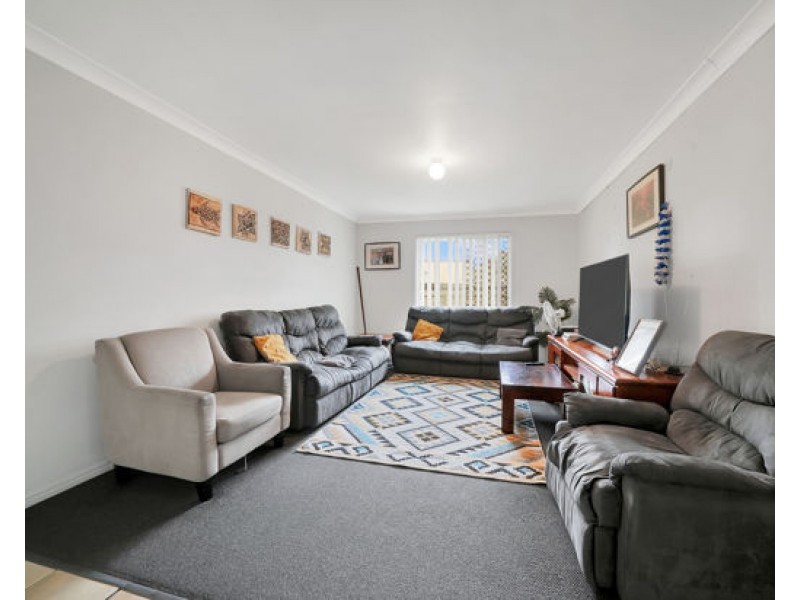 13 Daintree Place, Redbank QLD 4301