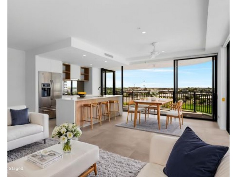 Hope Island QLD 4212