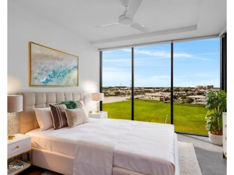 Hope Island QLD 4212