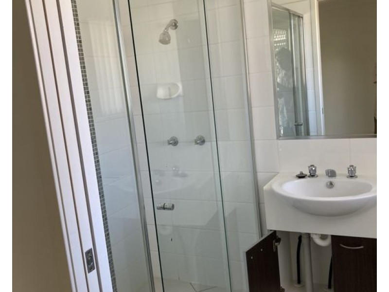 37 99 Peverell Street, Hillcrest QLD 4118