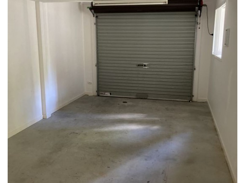 37 99 Peverell Street, Hillcrest QLD 4118
