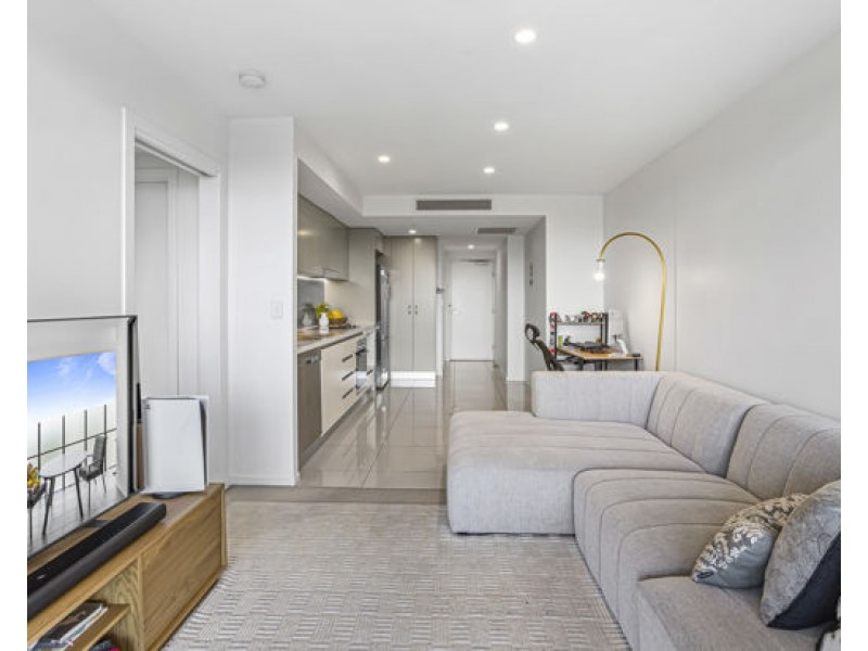 Unit 612/45 Wellington Road, East Brisbane QLD 4169