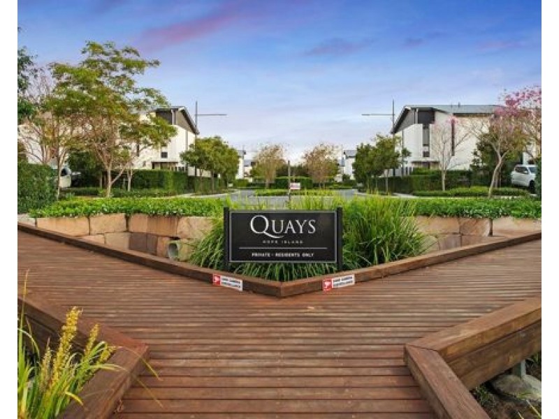 126 Marina Quays Boulevard, Hope Island QLD 4212