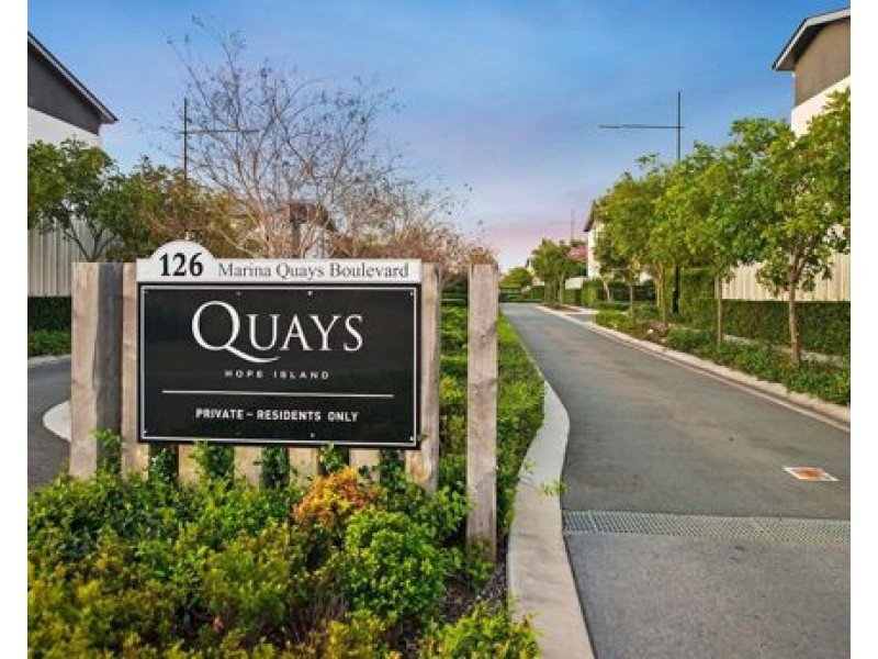 126 Marina Quays Boulevard, Hope Island QLD 4212