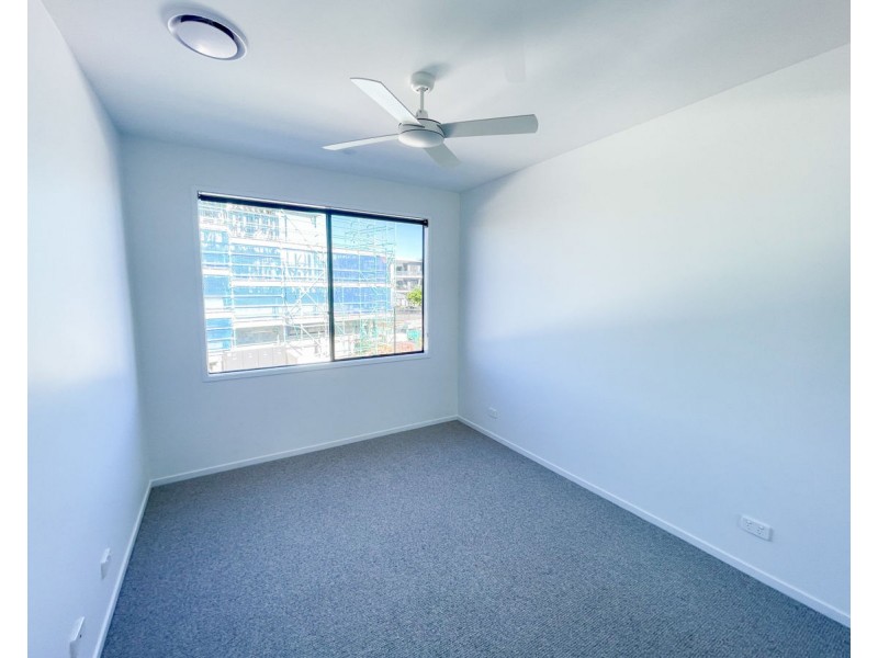 41 Delta Circuit, Hope Island QLD 4212