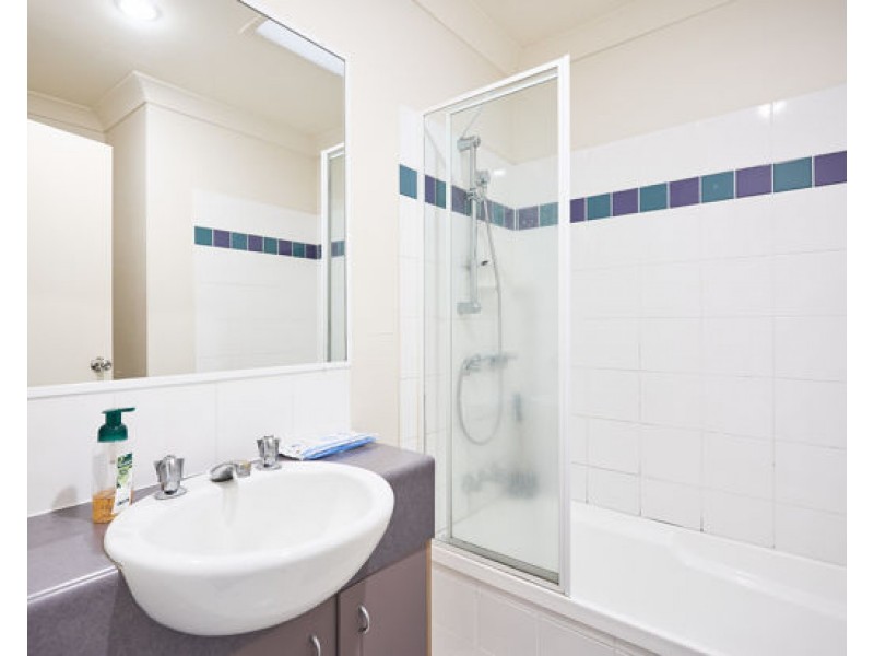68 60 beattie road, Coomera QLD 4209