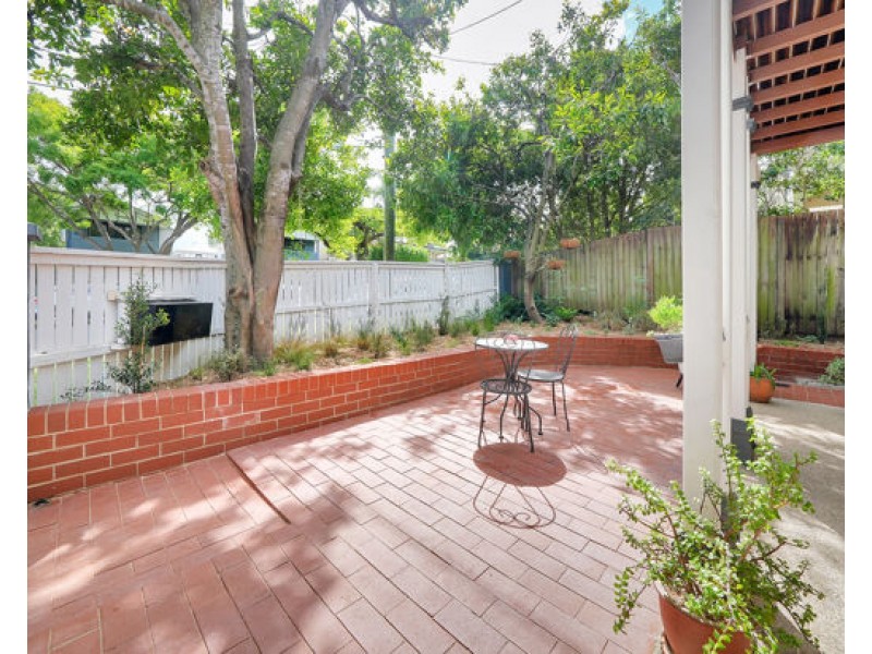 1/61 Gustavson Street, Annerley QLD 4103