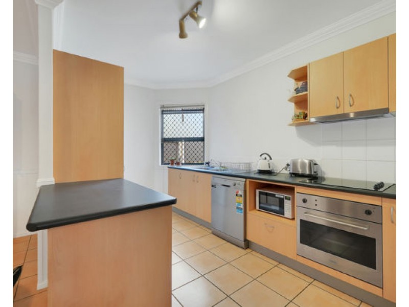 1/61 Gustavson Street, Annerley QLD 4103