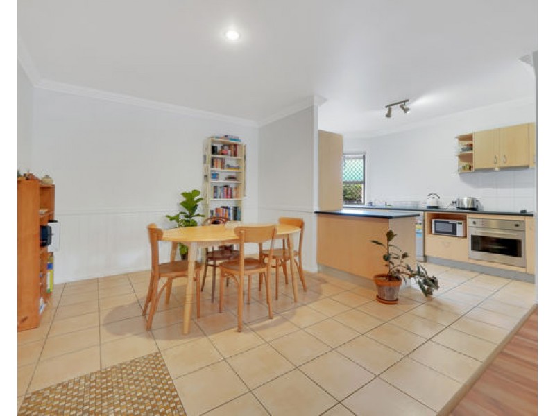 1/61 Gustavson Street, Annerley QLD 4103