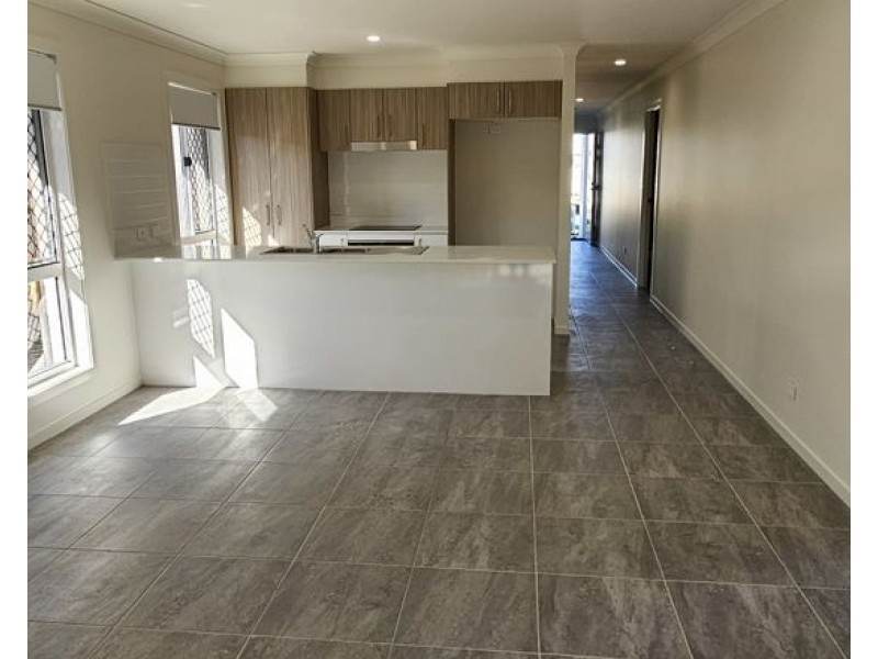 6 Cowley Street, Jimboomba QLD 4280