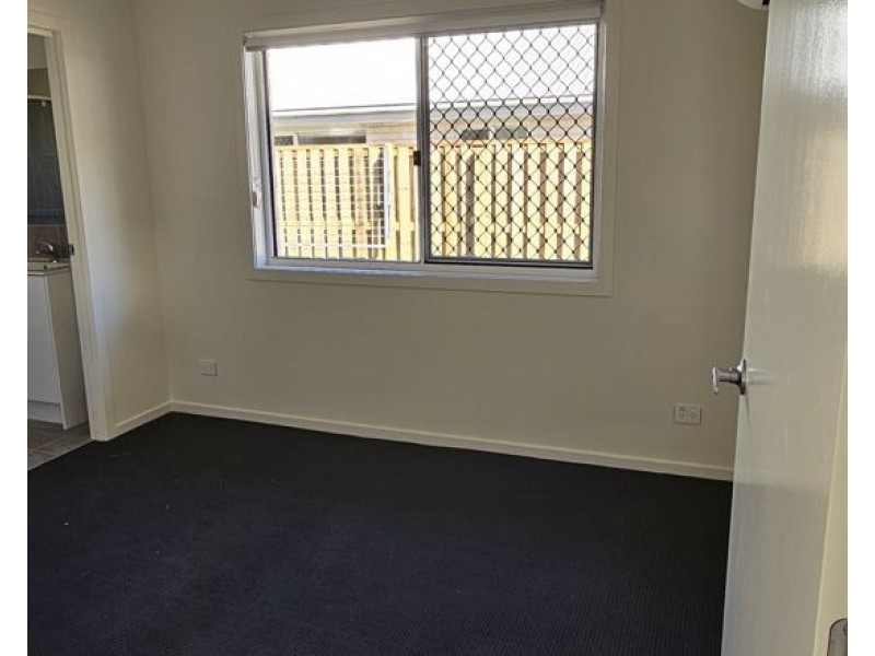 6 Cowley Street, Jimboomba QLD 4280