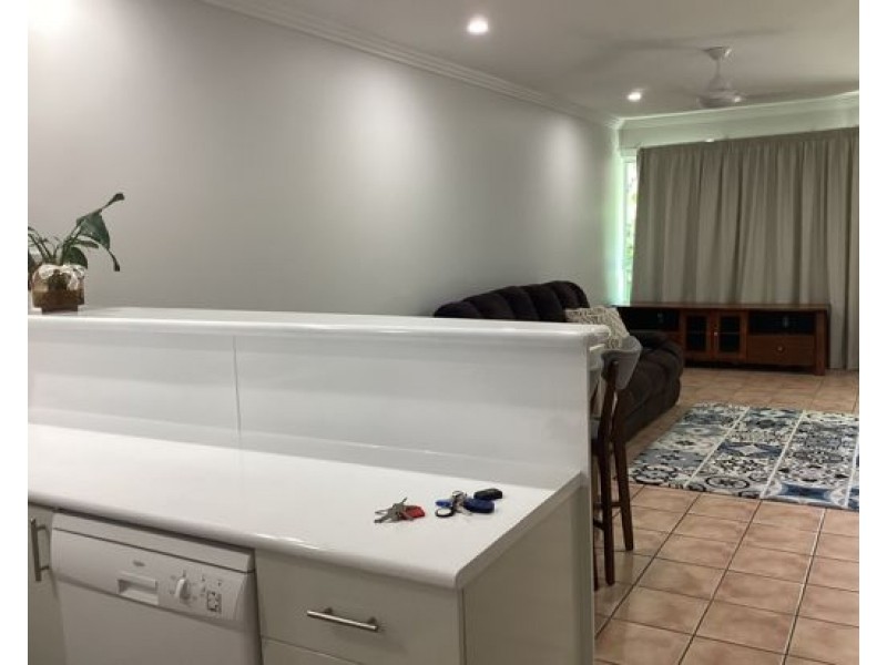 64/72-84 Kowinka St, White Rock QLD 4868