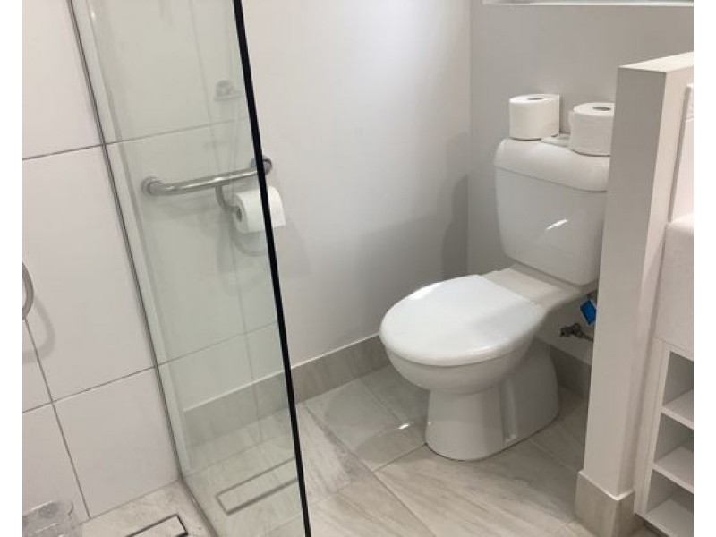 64/72-84 Kowinka St, White Rock QLD 4868