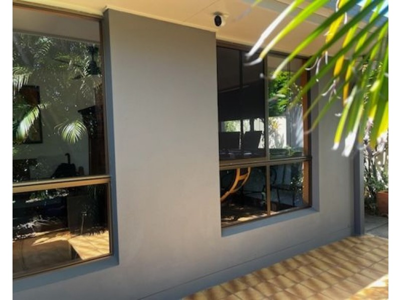 55 Matthew Flinders Drive, Paradise Point QLD 4216