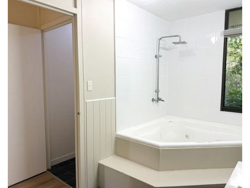 58 – 60 Gasconye Drive, Karalee QLD 4306