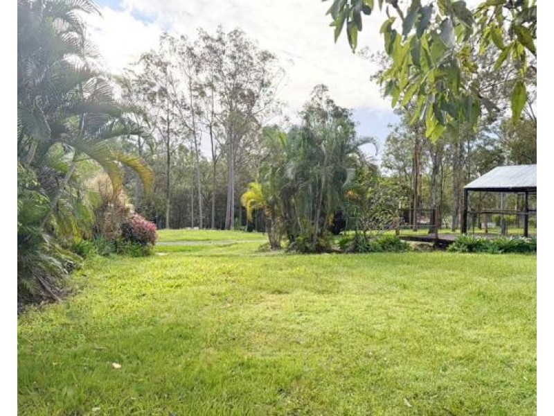 58 – 60 Gasconye Drive, Karalee QLD 4306