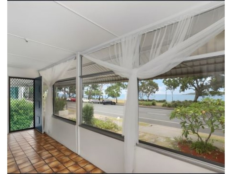 111 Welsby Parade, Bongaree QLD 4507