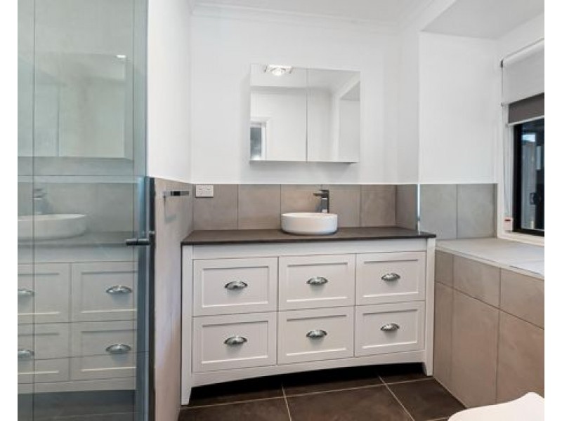 18 COPPER DRIVE, Bethania QLD 4205