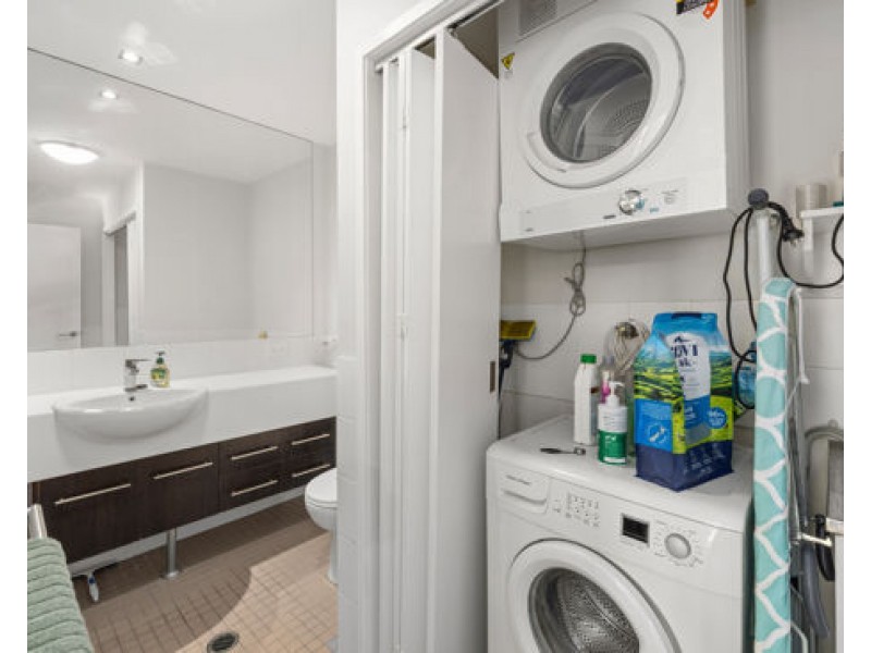 50/2 Campbell Street, Toowong QLD 4066