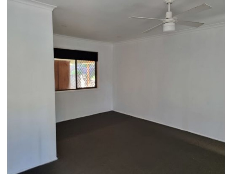 24 Verdon Court, Petrie QLD 4502