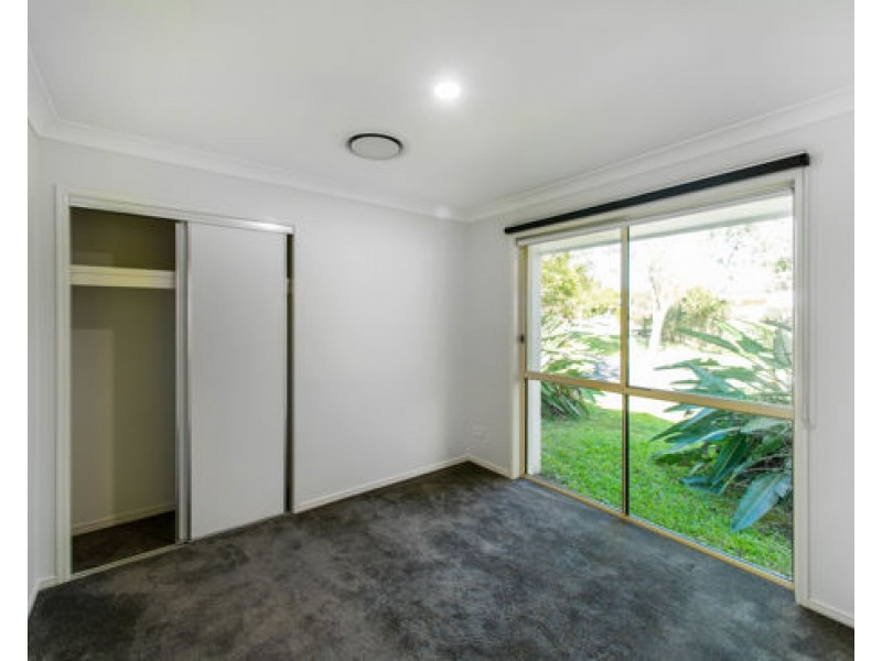 4 ICEFIRE LANE, Coomera Waters QLD 4209