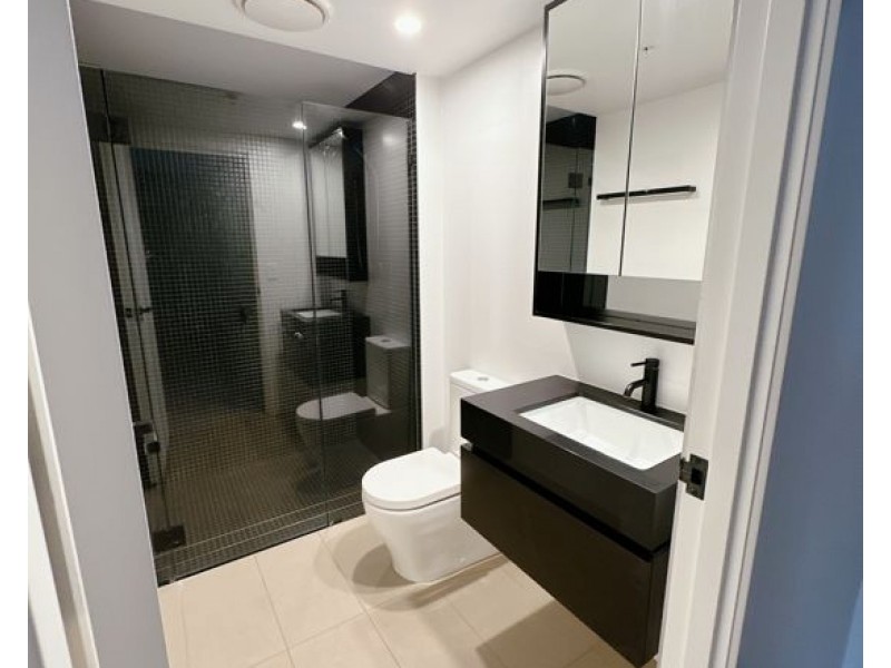 804/19 Deshon St, Woolloongabba QLD 4102