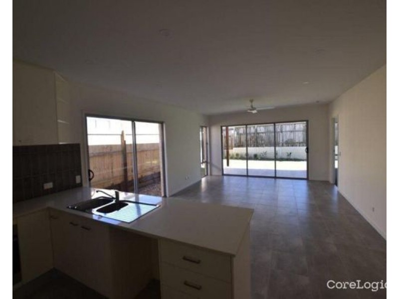 15 King Orchid Circuit, Coomera QLD 4209