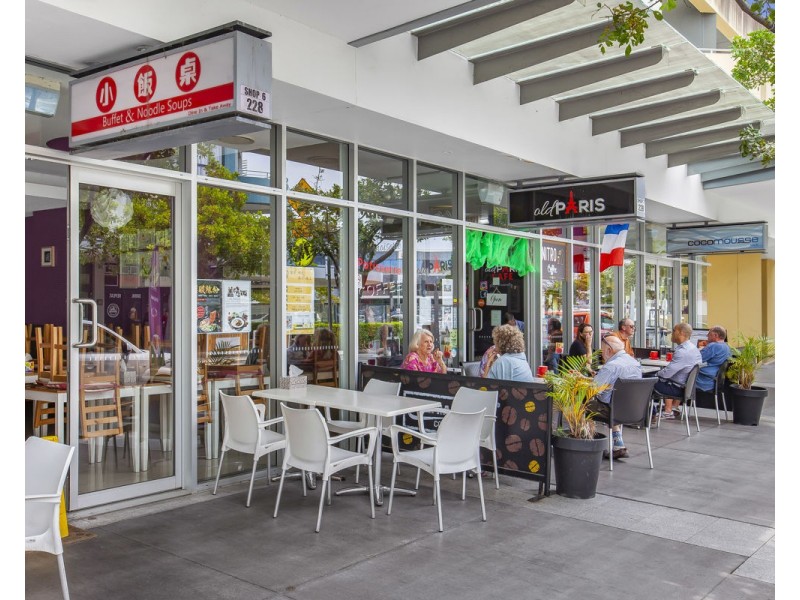 2211 / 3 Main Street, Varsity Lakes QLD 4227