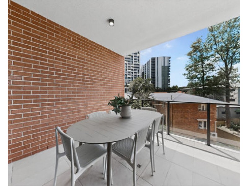 306 25 Bank Street, West End QLD 4101