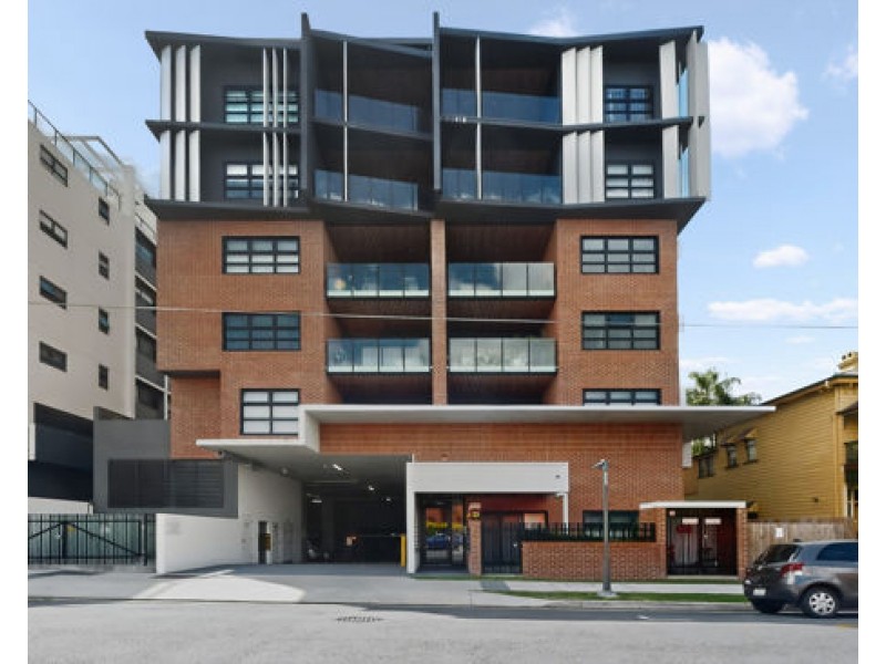 306 25 Bank Street, West End QLD 4101