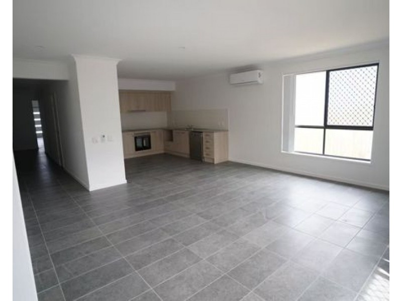 9 Maher Place, Gleneagle QLD 4285