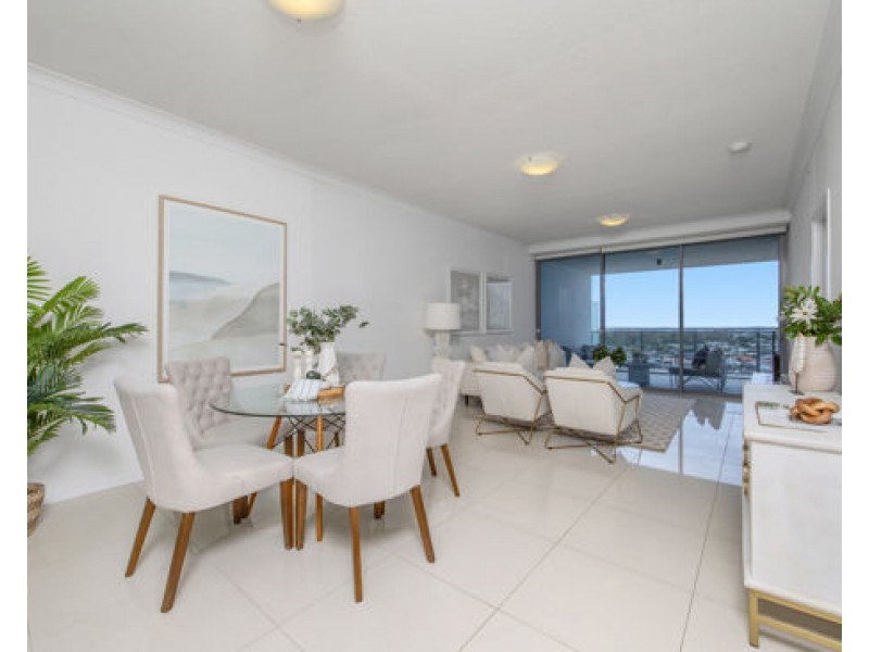 21001/30 East Quay Drive, Biggera Waters QLD 4216