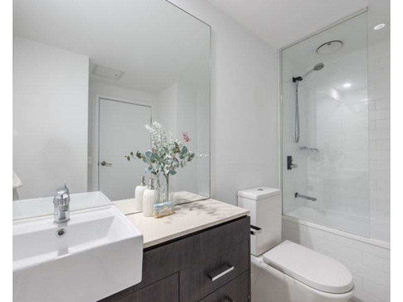 21001/30 East Quay Drive, Biggera Waters QLD 4216