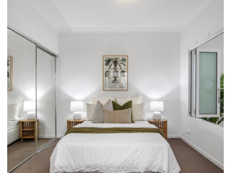 21001/30 East Quay Drive, Biggera Waters QLD 4216