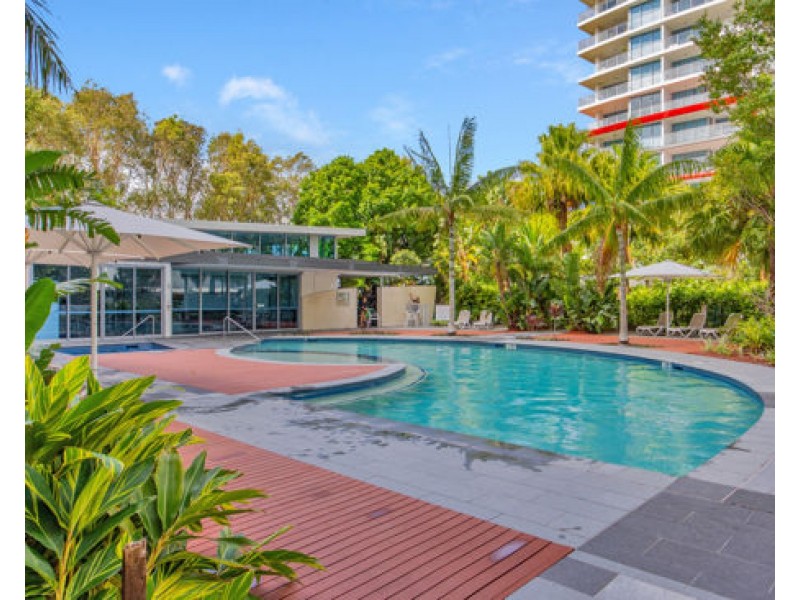 21001/30 East Quay Drive, Biggera Waters QLD 4216