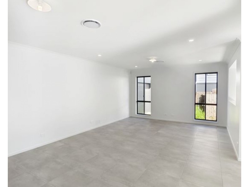25 Bala Pl, Calamvale QLD 4116
