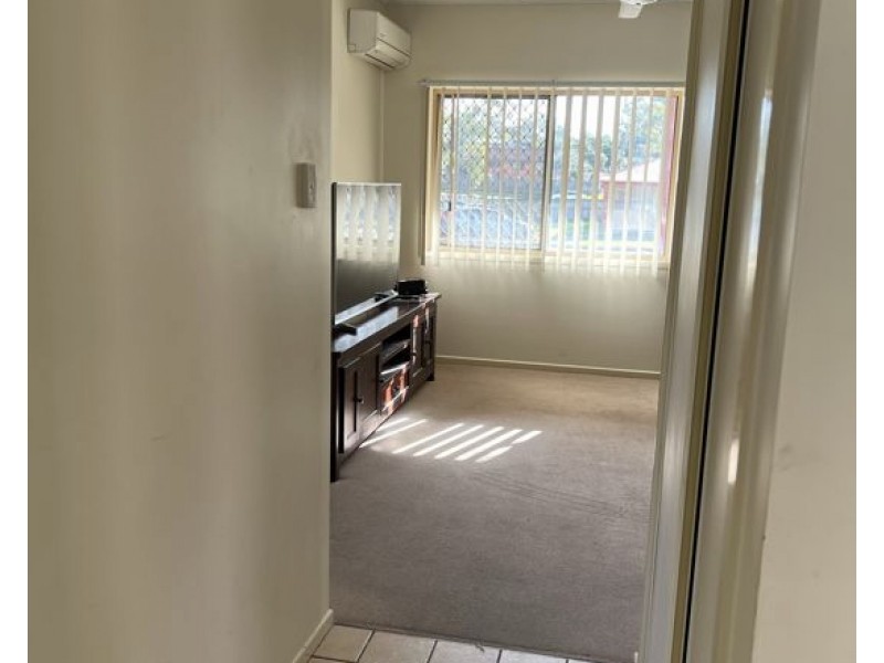12 13 Thomas Street, Goodna QLD 4300