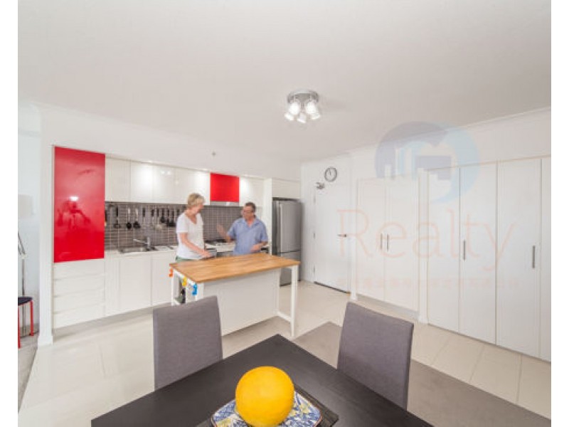 31607/9 Lawson Street, Southport QLD 4215