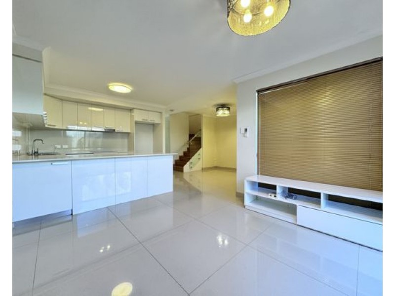 24/43 Doulton Street, Calamvale QLD 4116